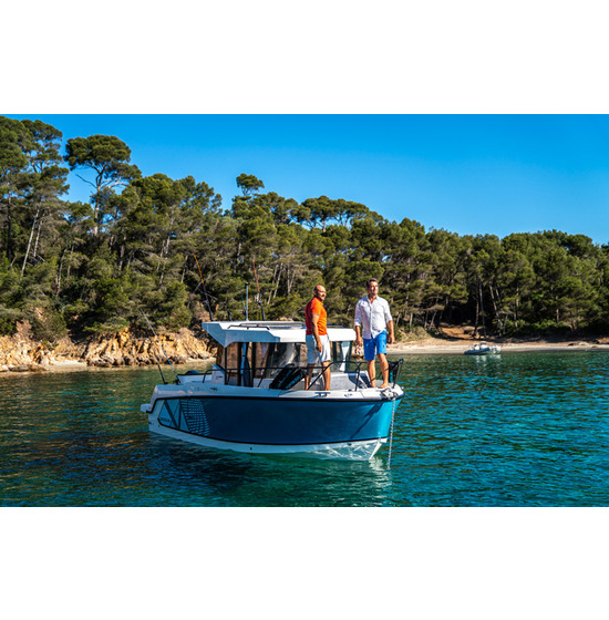 Quicksilver 805 Pilothouse 